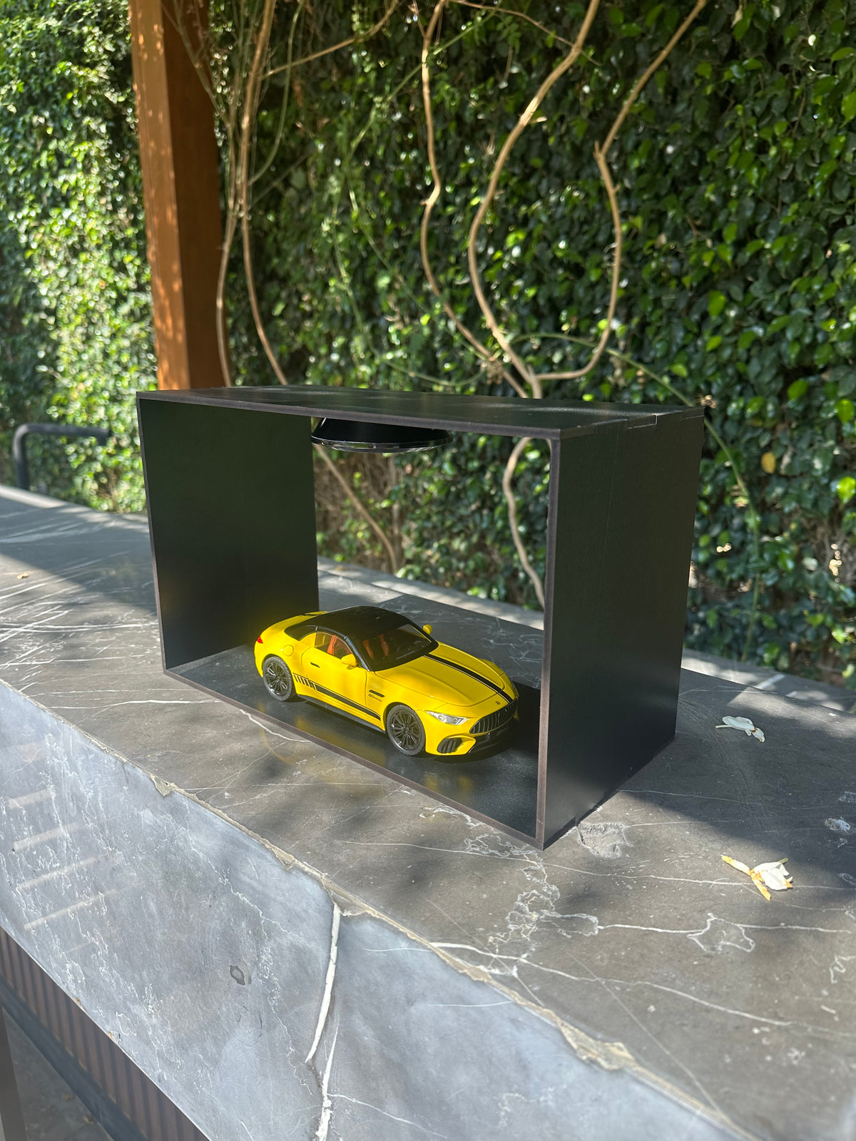 YELLOW MERCEDES AMG x REVANO DISPLAY