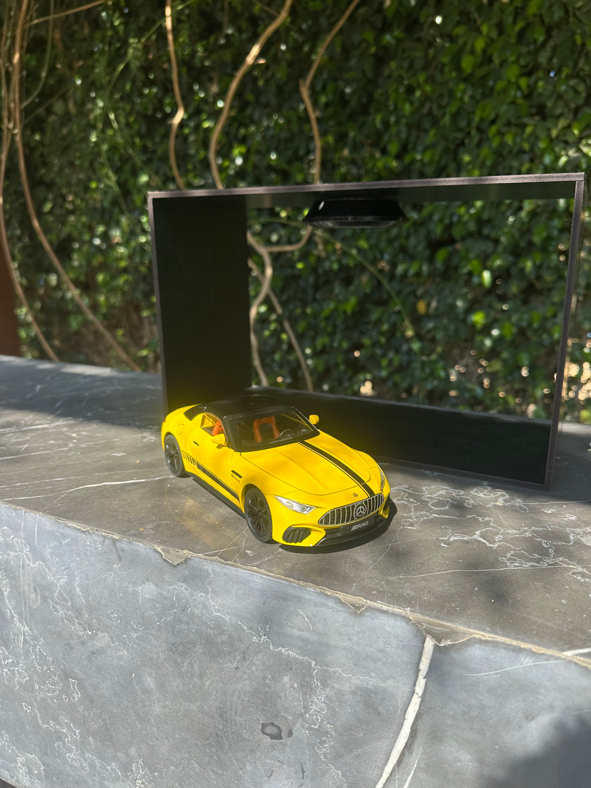 YELLOW MERCEDES AMG x REVANO DISPLAY
