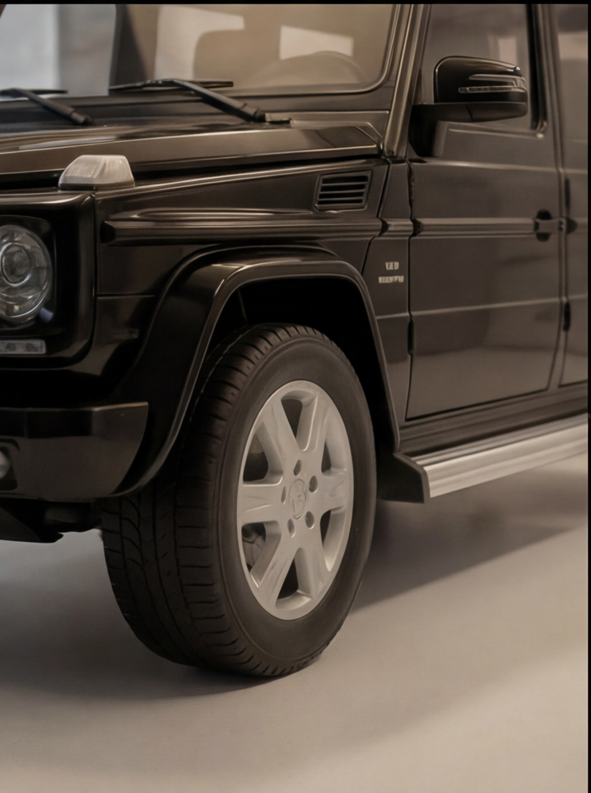 MERCEDES G CLASS x SHADOW SHOWROOM