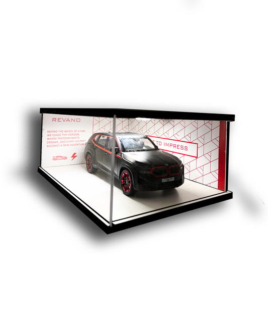 BMW XM x FLARE SHOWROOM