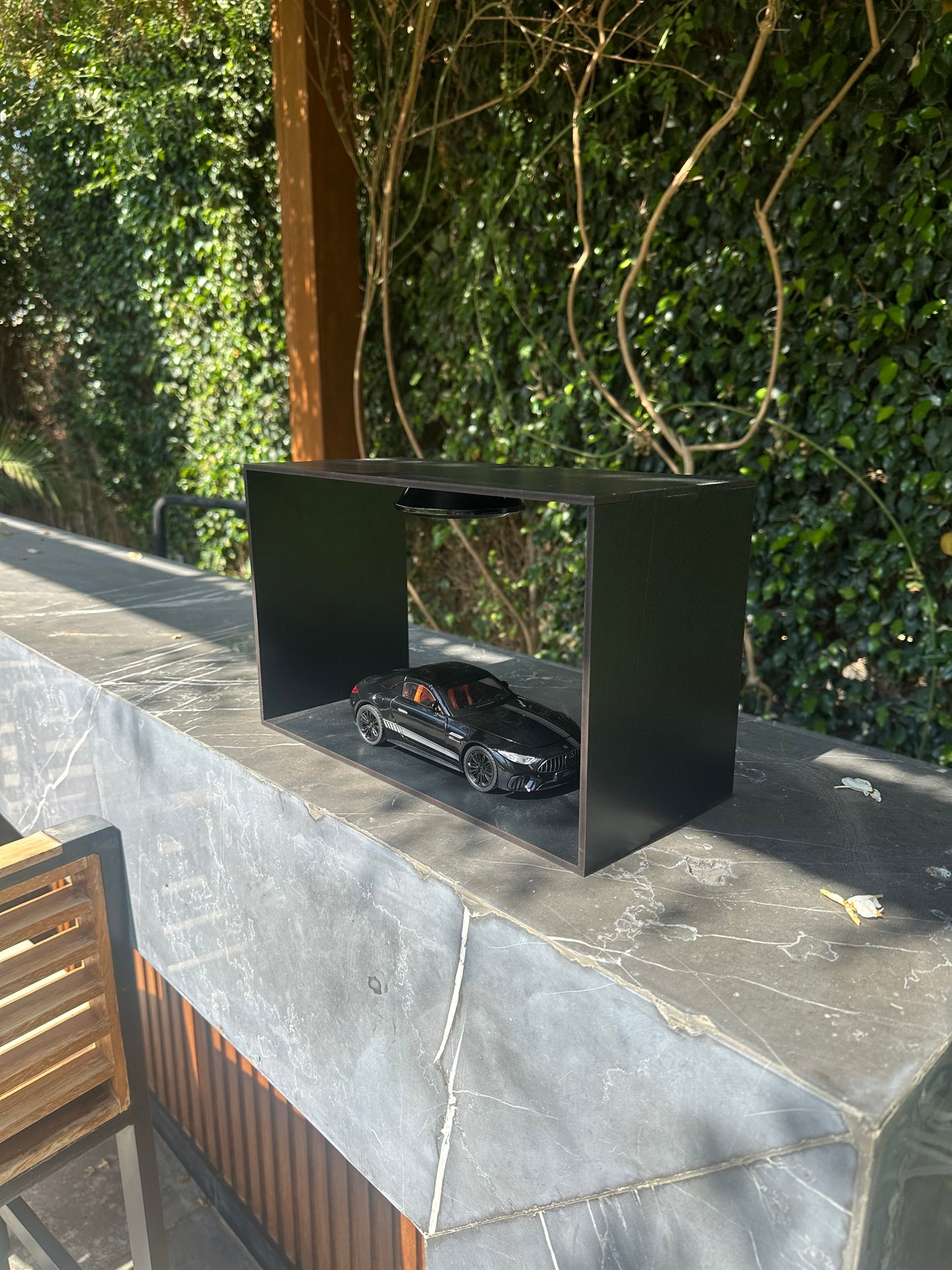 BLACK MERCEDES AMG x REVANO DISPLAY