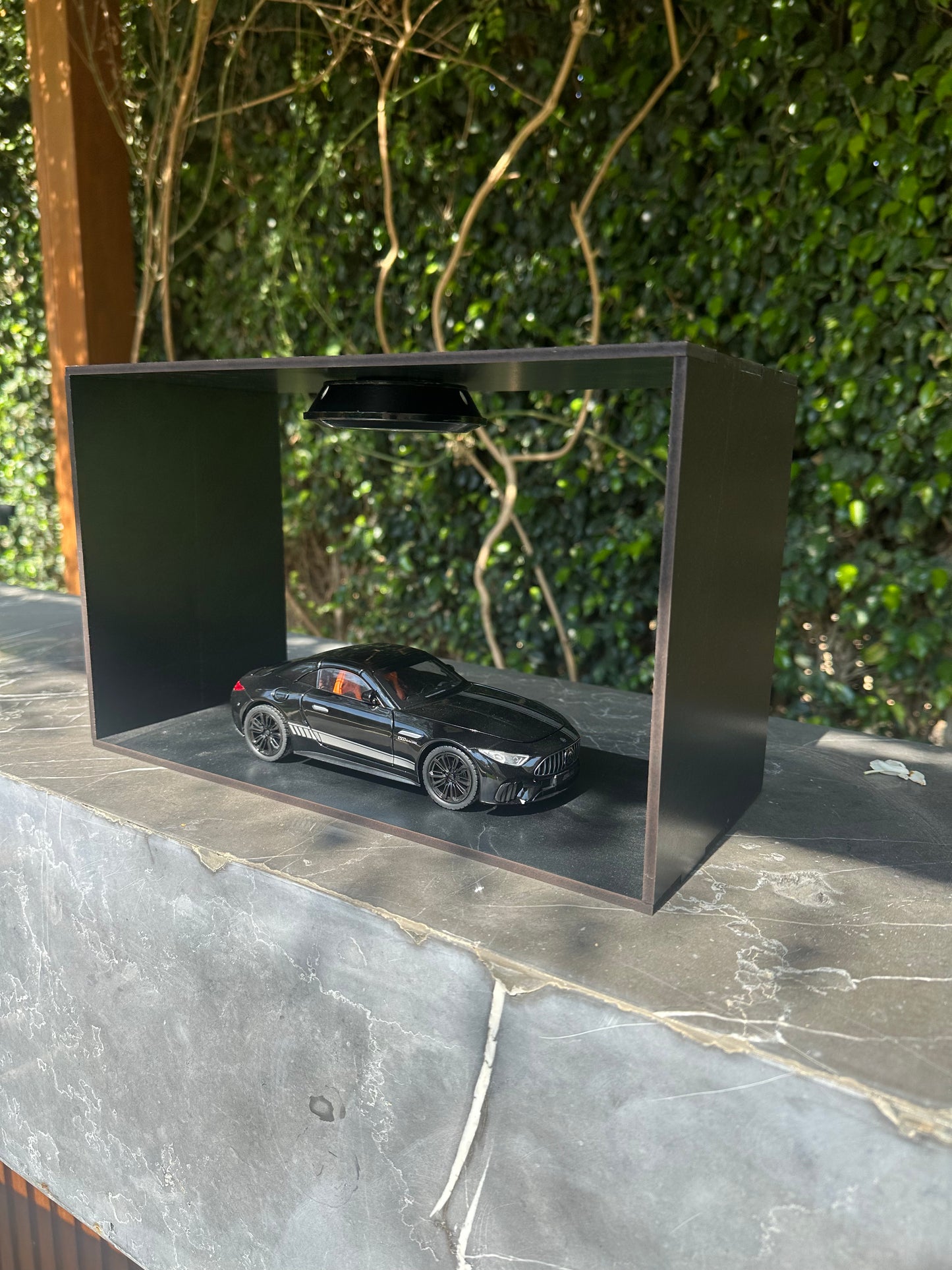 BLACK MERCEDES AMG x REVANO DISPLAY