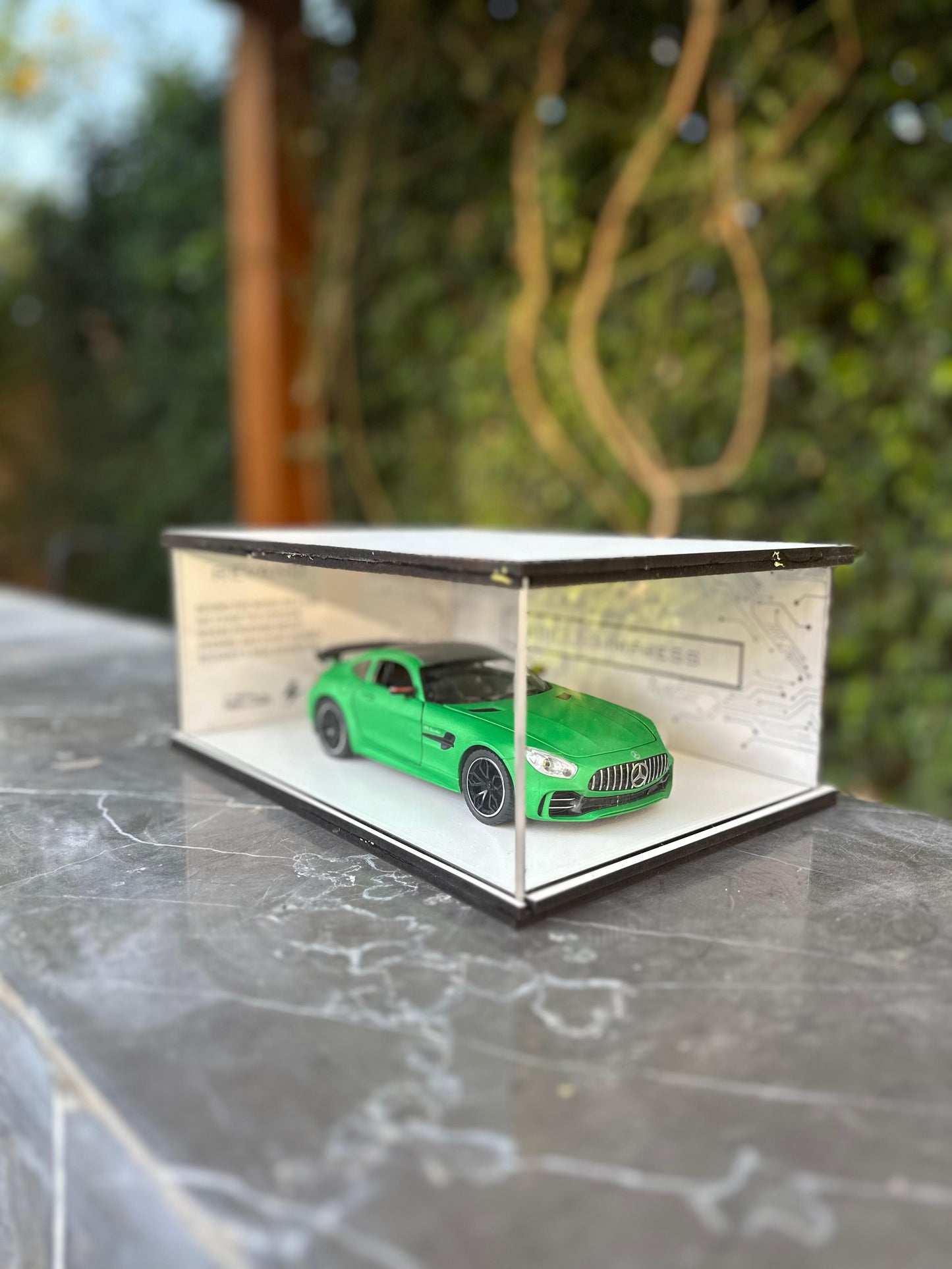 GREEN MERCEDES AMG GT x SHADOW SHOWROOM