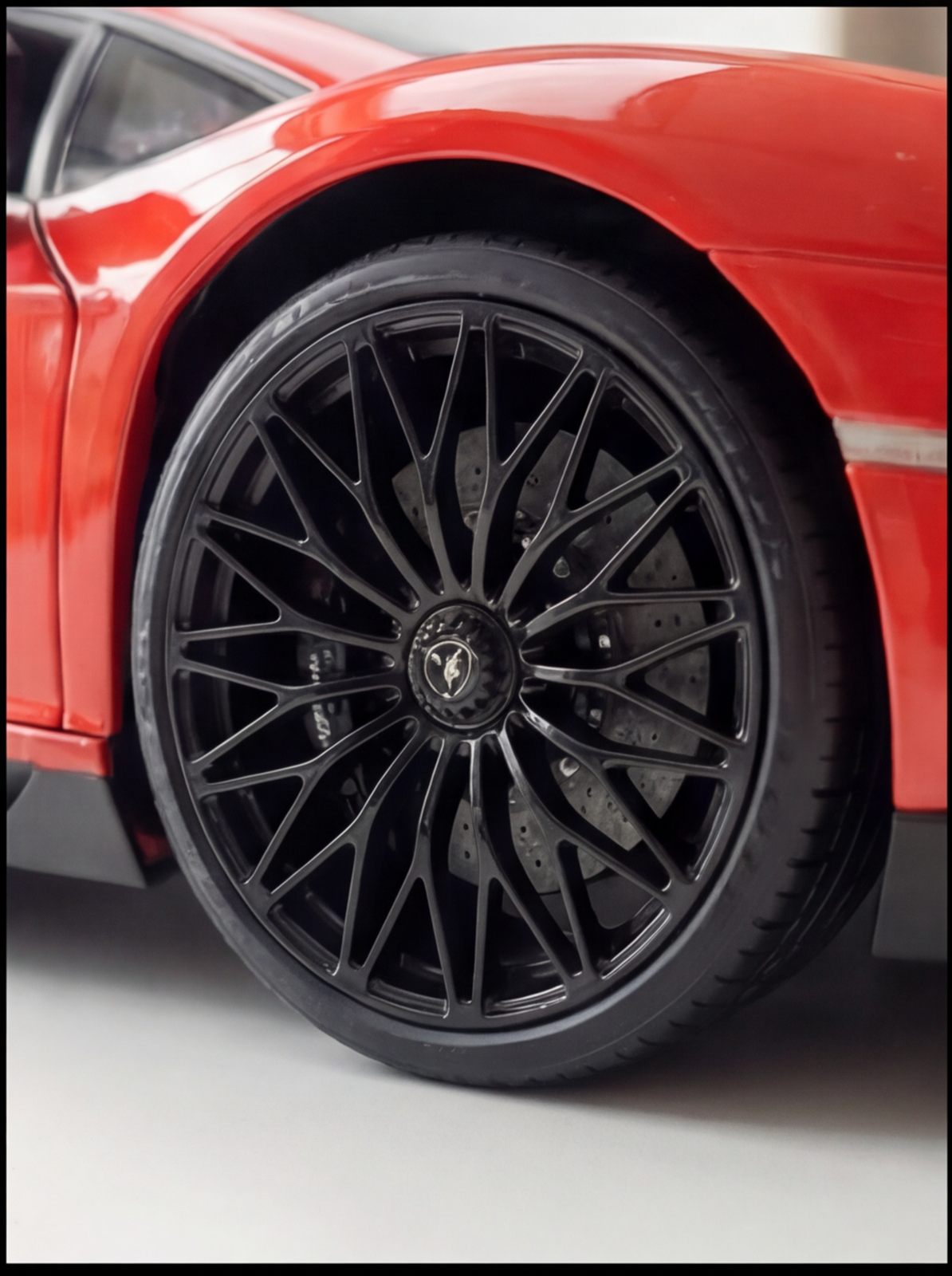 LAMBORGHINI AVENTADOR x SHADOW SHOWROOM