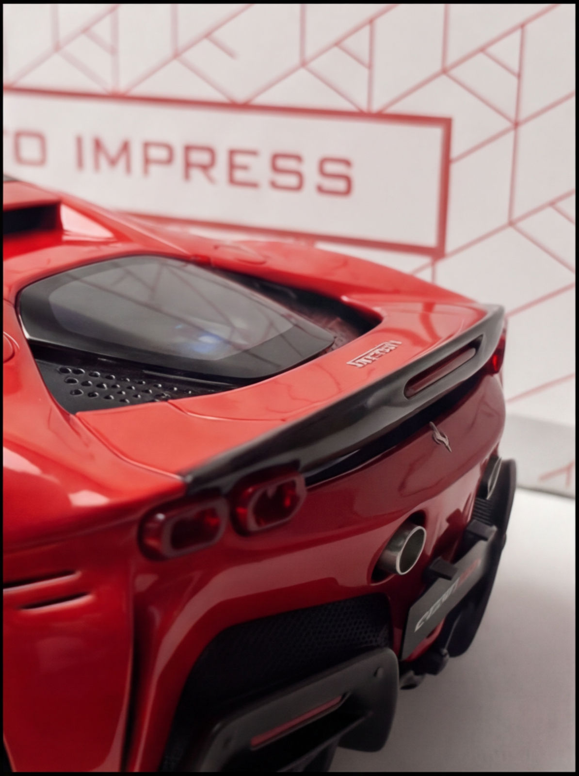 FERRARI SF90 x FLARE SHOWROOM